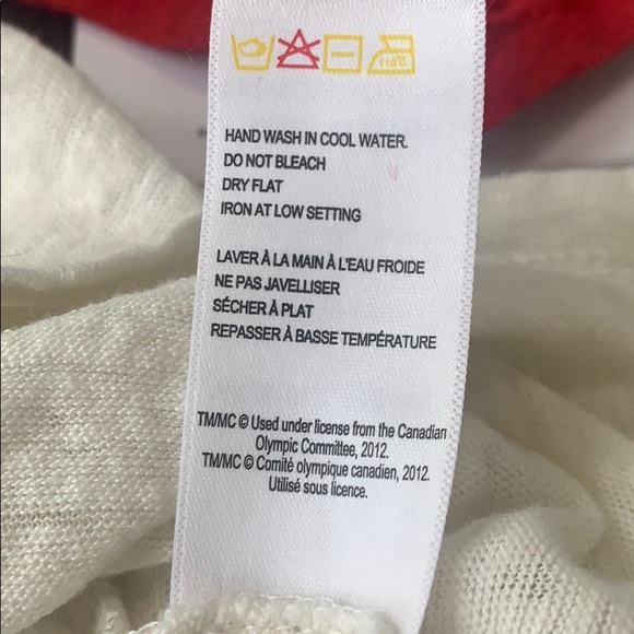 Hudson’s Bay | 🇨🇦 Canada Baseball Women’s Top - Picture 5 of 5